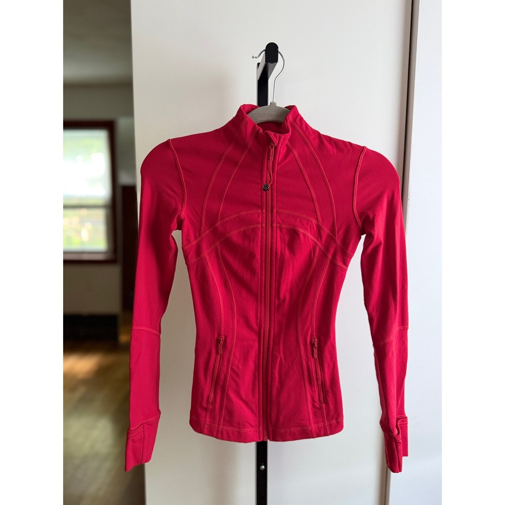 Lululemon Define Jacket *Luon – Size 0 – Dark Red